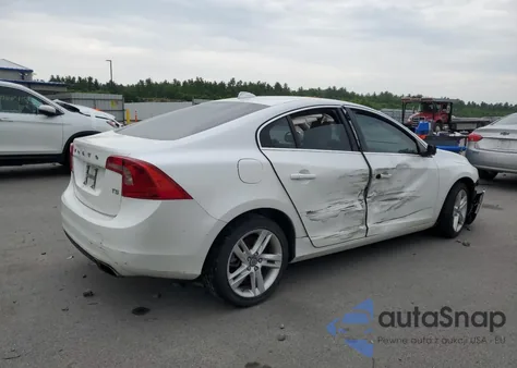 2015 Volvo S60 Premier из США, поврежденный, VIN YV126MFB1F1316513